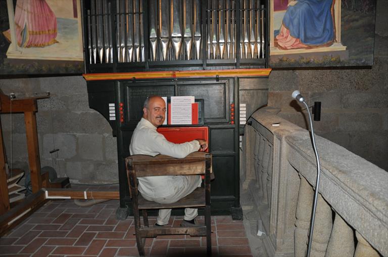 Graban un disco de música antigua con el órgano de Garrovillas