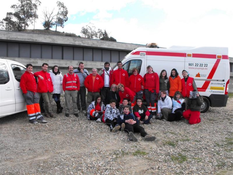Cruz Roja inicia un programa para la mejora y cuidado de los rios de Extremadura