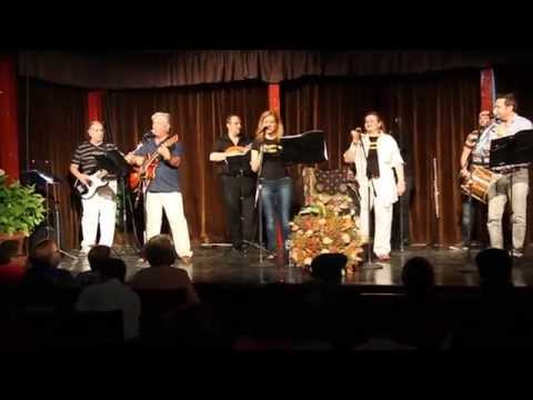 Actuación Grupo Alkonetara Folk y Escaramujo en las VII Jornadas por un Tajo Vivo