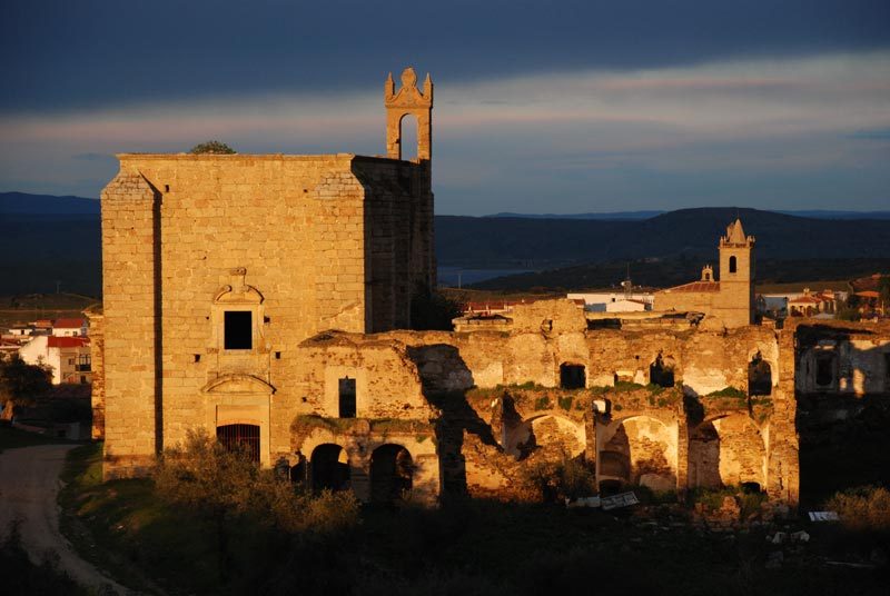 Trabajos para recuperar el convento de San Antonio