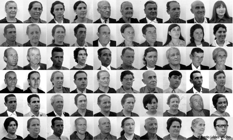 1968 - XI mosaico de DNI.