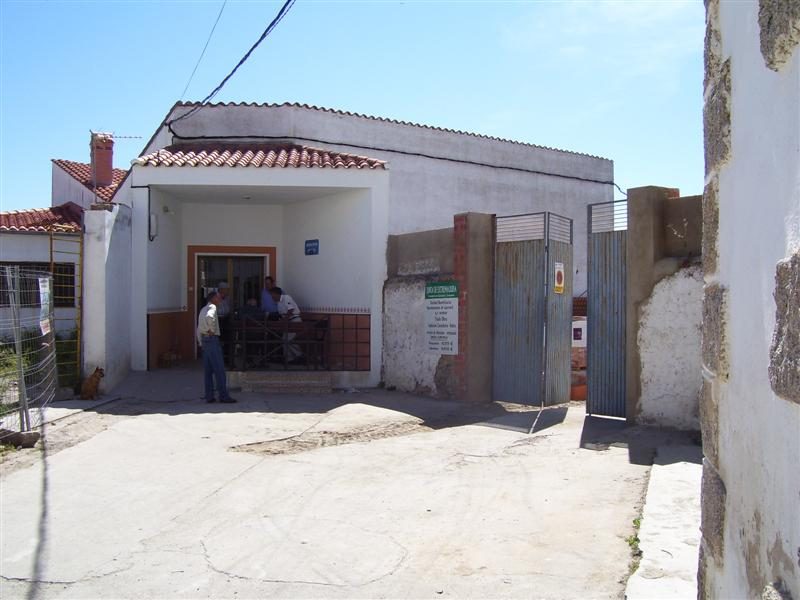 Obras de ampliacion del Consultorio Medico